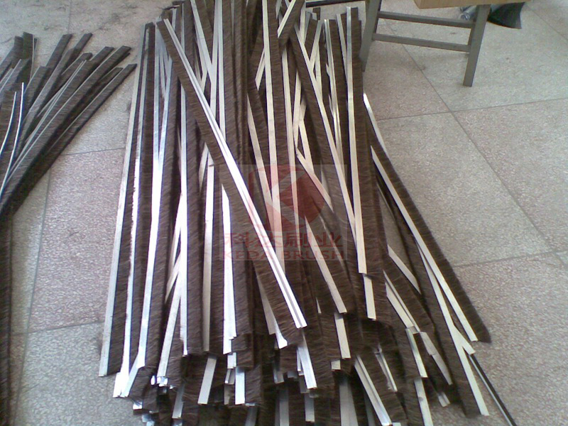 http://www.gyxrkzk.cn/uploads/allimg/210511/1-2105110934010-L.jpg