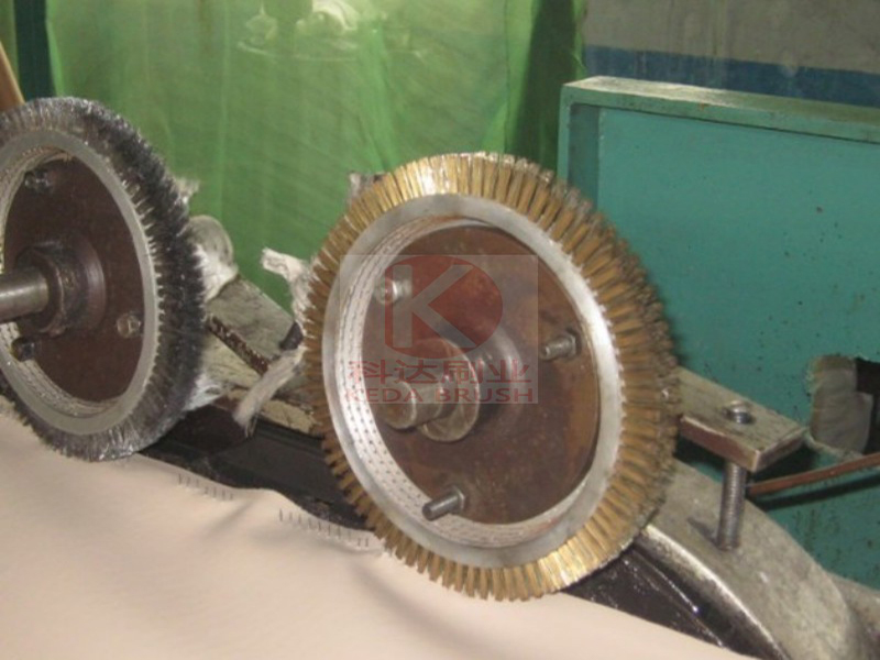 http://www.gyxrkzk.cn/uploads/allimg/210511/1-2105111130580-L.jpg